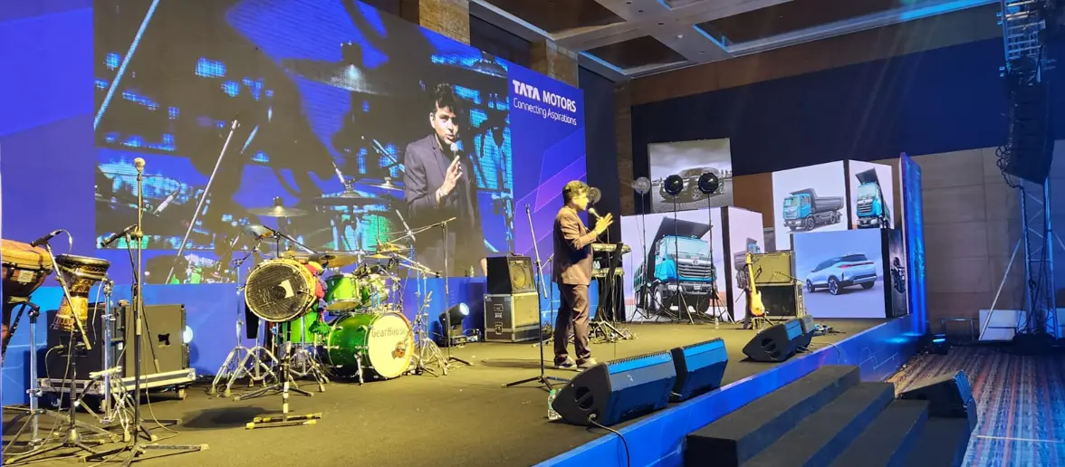 Amit Tandon Amit Tandon is an Indian stand-up comedian, popularly known as 'The Married Guy' known for spreading laughter across the globe