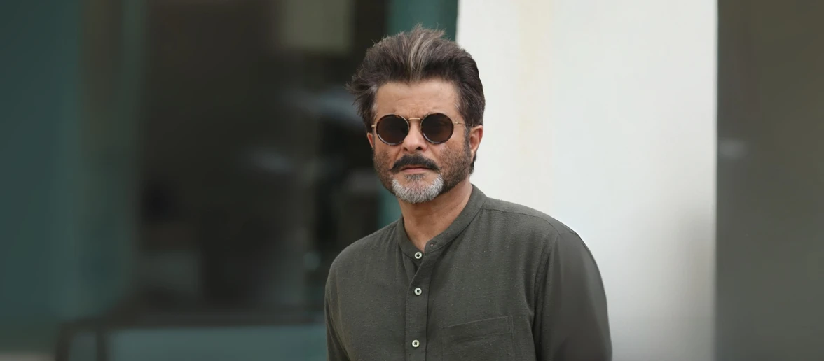 Anil Kapoor Anil Kapoor - A trend setter, an icon; over the last 40 years, Anil Kapoor has consistently delivered excellence and is globally one of the most recognized Indian actors.