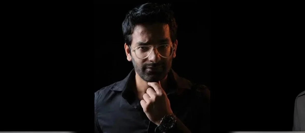 Anmol Garg Anmol Garg is an Indian Standup comedian famous for his comedy on entrepreneurship