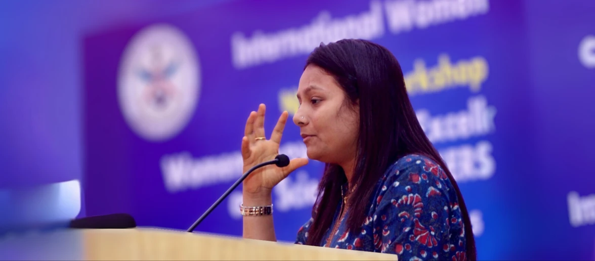 Arunima Sinha Arunima Sinha - A former Indian volleyball champion , mountaineer and the world's first female amputee to scale Mount Everest and Mount Vinson.