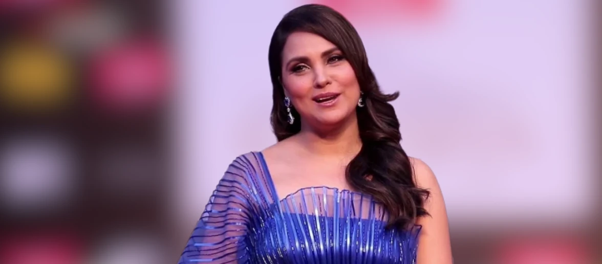 Lara Dutta Lara Dutta, one of the best examples of beauty with brains, was crowned Miss Universe in 2000.