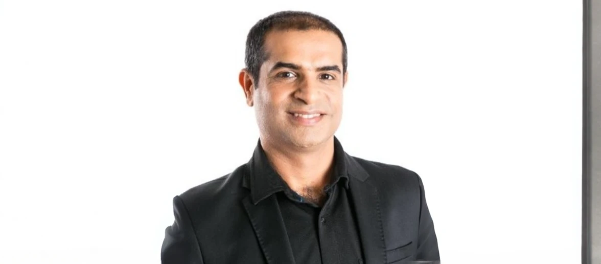 Mitesh Khatri Mitesh Khatri - Leadership Trainer, Motivational Speaker, Law of Attraction Expert & Best-Selling Author