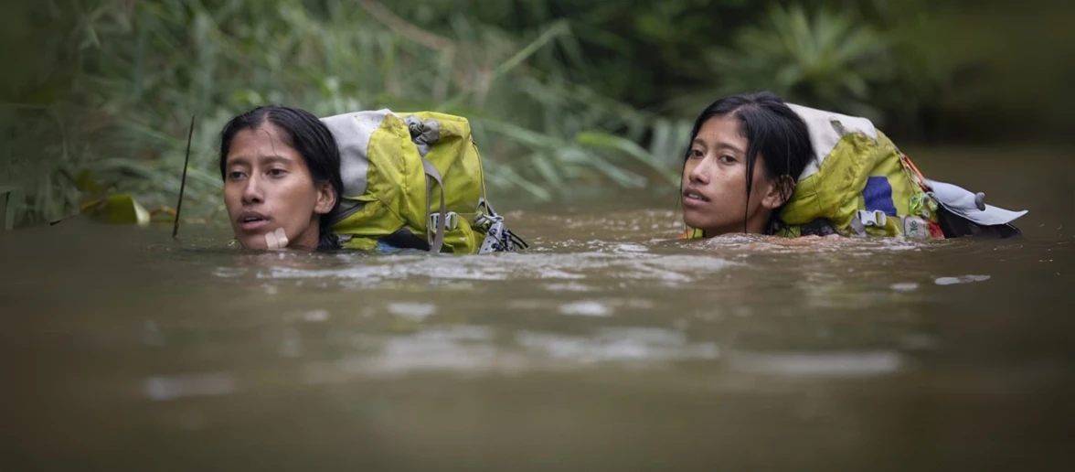 The Malik Twins The Malik twins (Tashi and Nungshi) originally lived in Haryana state and later resided in Dehradun, India. They were born to a retired Indian Army officer, Col Virendra Singh Malik