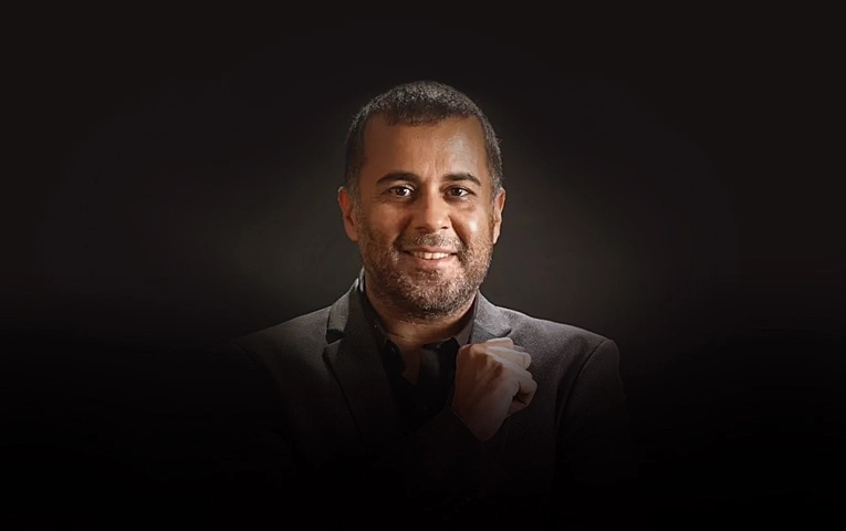 Chetan Bhagat